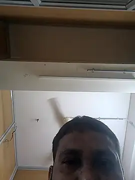 Snapshot of adicma123 chatting on 10.13.25 adicma123 online show from 10.13.25