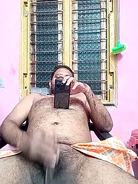 Snapshot of adicma123 chatting on 10.15.25 adicma123 online show from 10.15.25