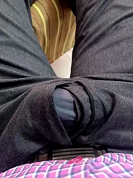 adicma123 online show from 11.18.25