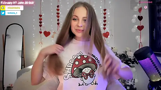 Snapshot of ImKeira chatting on 02.15.26 ImKeira online show from 02.15.26