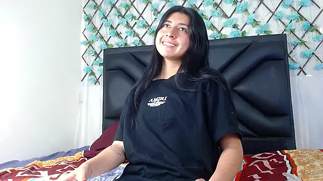 EmmaWilliamss online show from 12.04.25