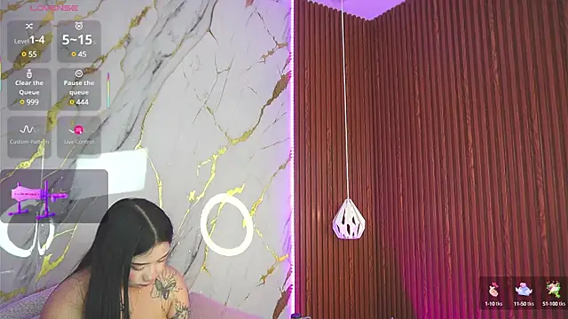 Snapshot of haylie_ chatting on 02.21.25 haylie  online show from 02.21.25