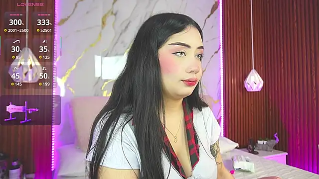 Snapshot of haylie_ chatting on 03.19.25 haylie  online show from 03.19.25