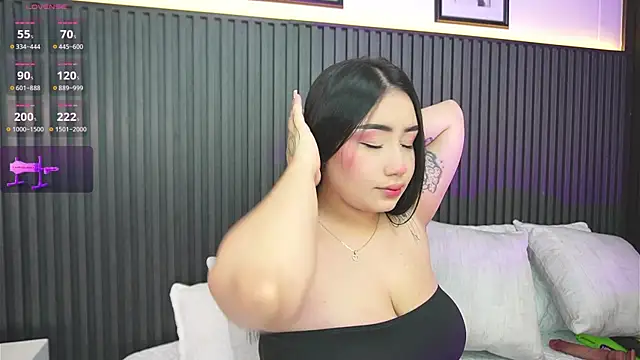 haylie  online show from 12.14.25