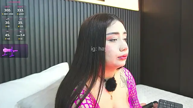 haylie  online show from 04.15.26