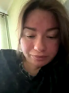 Snapshot of Couple_Crazy chatting on 10.20.25 Couple Crazy online show from 10.20.25