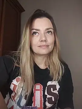 KrissSexi online show from 12.05.25