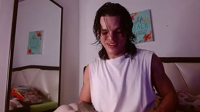 AlbertBernal69 online show from 10.11.25