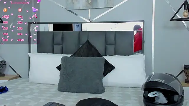 ZiaCalifa online show from 01.24.25