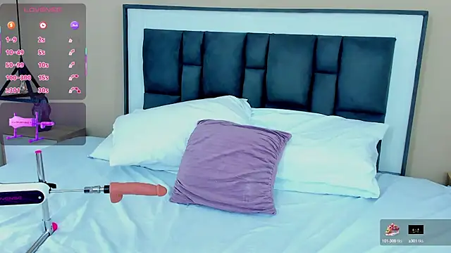 ZiaCalifa online show from 09.14.25