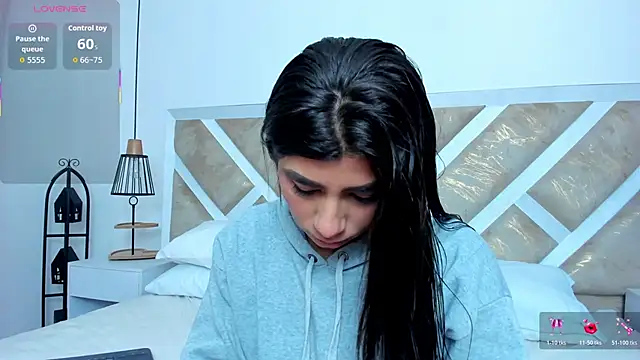 Snapshot of ZiaCalifa chatting on 02.09.26 ZiaCalifa online show from 02.09.26