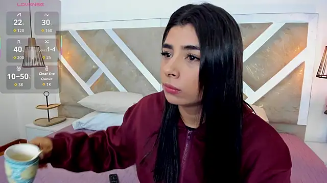 ZiaCalifa online show from 06.26.26
