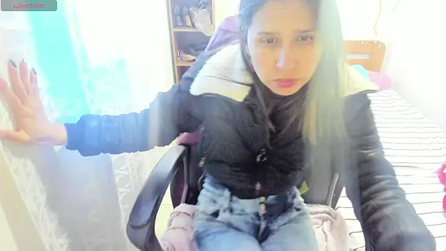 lauren ashlee online show from 10.28.25