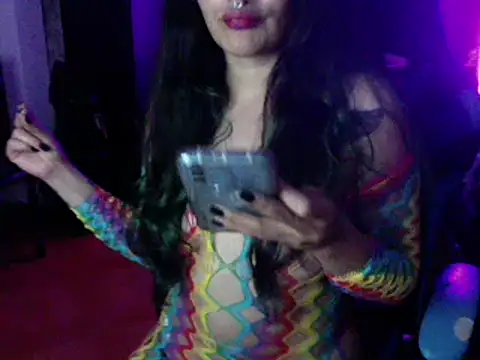 Snapshot of AngelaQueen_ chatting on 02.08.25 AngelaQueen online show from 02.08.25