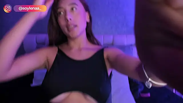 lena banks online show from 11.18.25