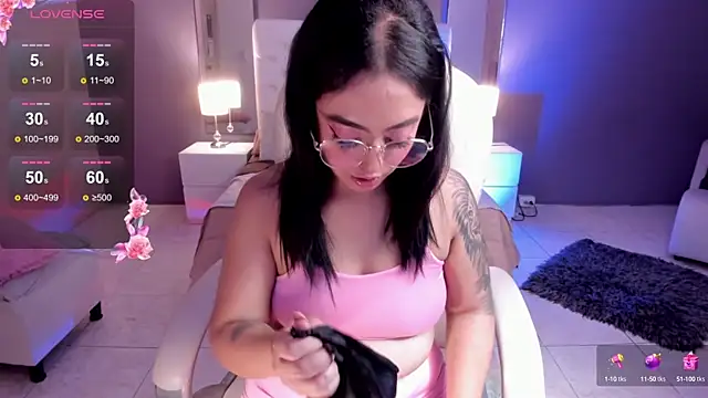 kim thompson 1 online show from 01.07.25