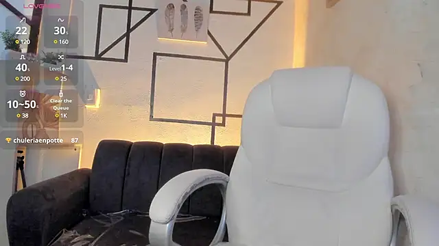 LunaBaker-1 online show from 01.02.25