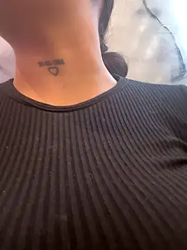 LunaBaker-1 online show from 10.12.25