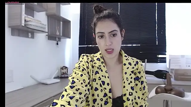 MIYESSI online show from 03.17.25