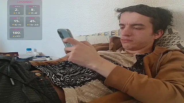 Tombgy07 online show from 03.12.26