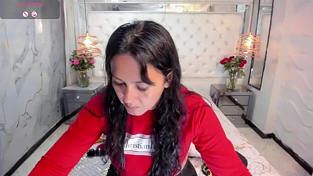 Georgina-Musk online show from 02.17.25