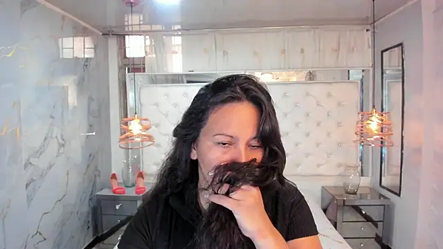 Georgina-Musk online show from 02.28.25