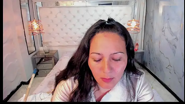 Georgina-Musk online show from 03.19.25