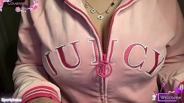 Snapshot of Sportybabe chatting on 03.19.25 Sportybabe online show from 03.19.25