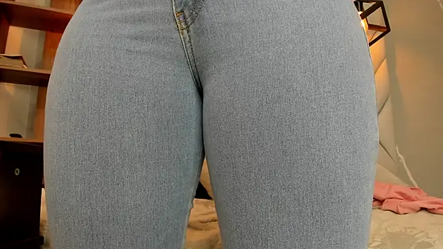 SakuraLee  online show from 02.11.25