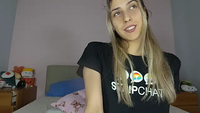 Chiara 2002 online show from 06.07.26