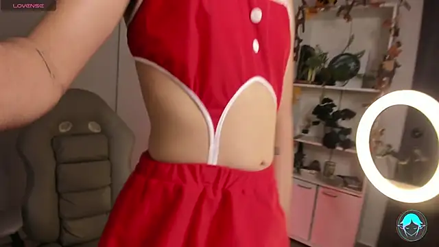 sofi elfqueen online show from 12.30.24