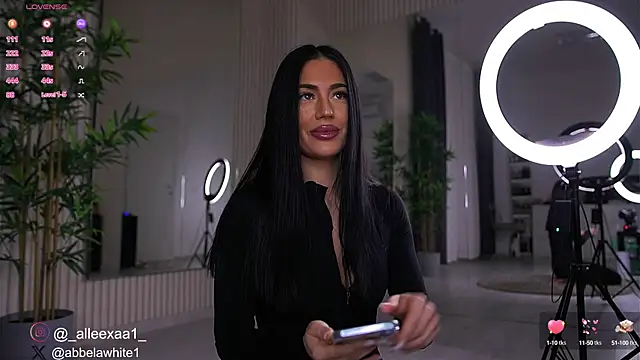 Snapshot of Abbela_White chatting on 02.20.25 Abbela White online show from 02.20.25