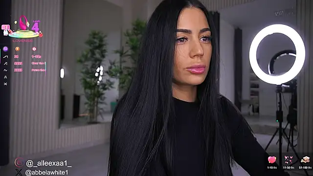 Snapshot of Abbela_White chatting on 02.25.25 Abbela White online show from 02.25.25