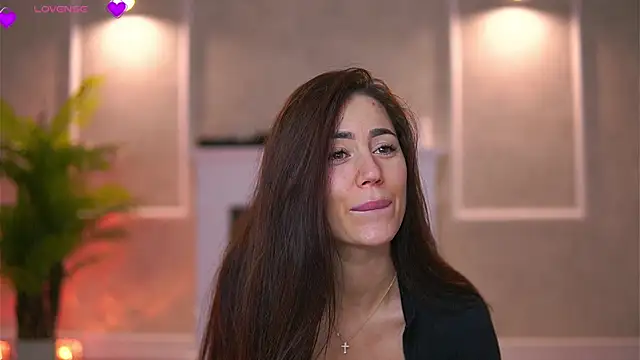 Abbela White online show from 12.04.25