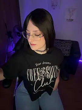 Megan lu2 online show from 12.11.24