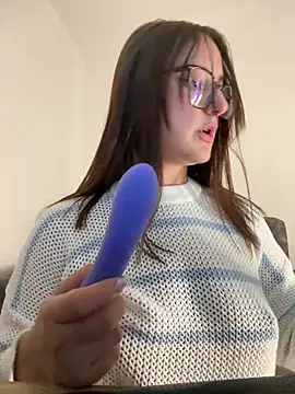 Megan lu2 online show from 09.20.25