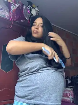 moncerrat luna online show from 09.28.25