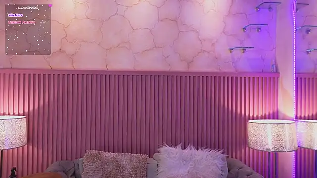 Emiily Scott1 online show from 01.16.25