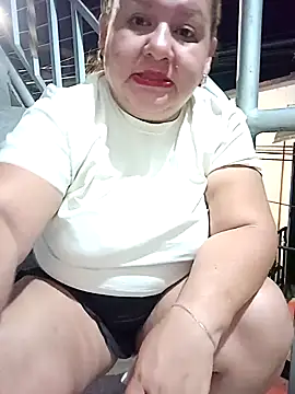 HORNY MATURE25 online show from 01.12.25