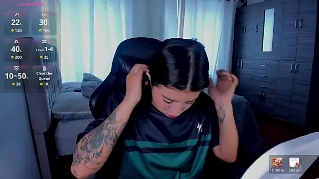 aliice walker  online show from 03.12.26