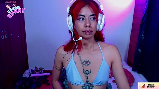 Roxanbunny1 online show from 09.21.25