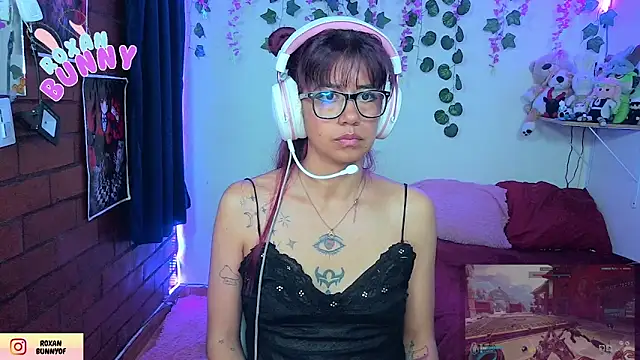 Roxanbunny1 online show from 05.25.26