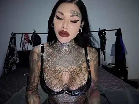 claudiacvc95 online show from 02.20.26