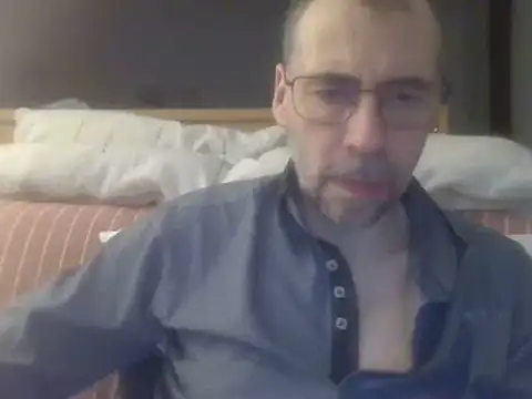 ptitcanard60600 online show from 03.04.25