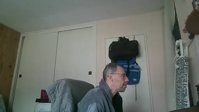 ptitcanard60600 online show from 05.13.26