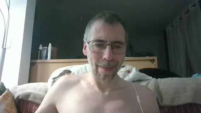 ptitcanard60600 online show from 06.13.26