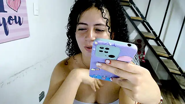 Snapshot of samantha_baby_ chatting on 12.27.24 samantha baby online show from 12.27.24