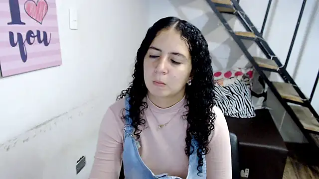 Snapshot of samantha_baby_ chatting on 01.20.25 samantha baby online show from 01.20.25