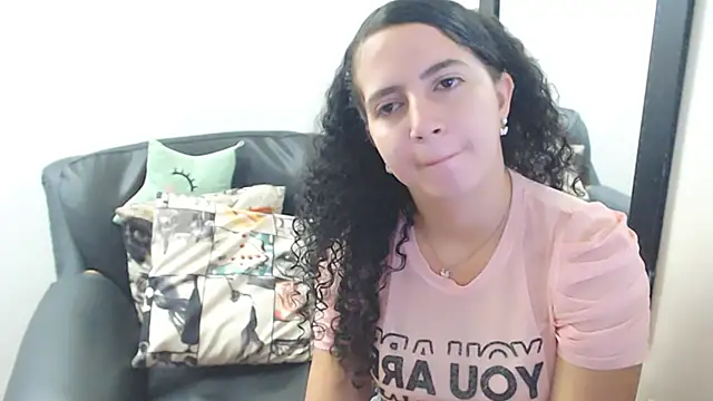 Snapshot of samantha_baby_ chatting on 02.09.25 samantha baby online show from 02.09.25
