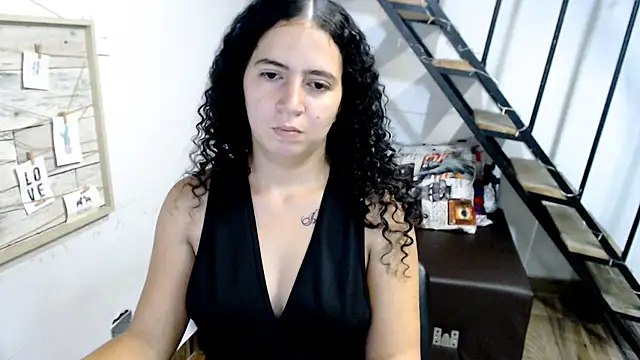 Snapshot of samantha_baby_ chatting on 02.14.25 samantha baby online show from 02.14.25